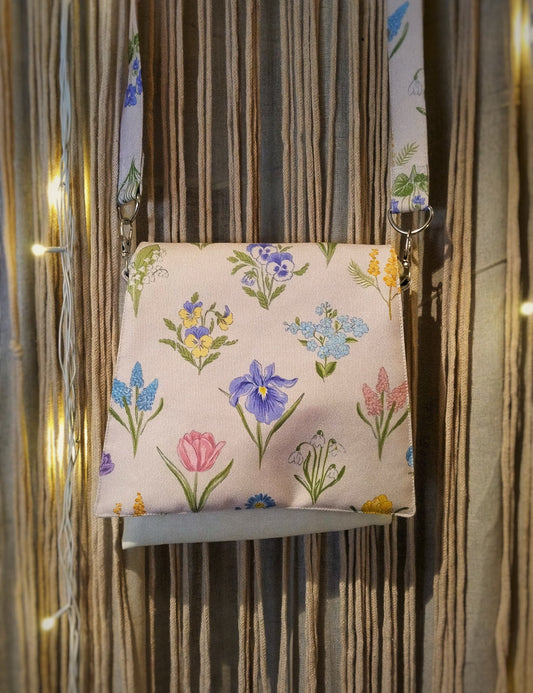 Blossom Meadow Sling Bag – Pastel Floral Everyday Crossbody